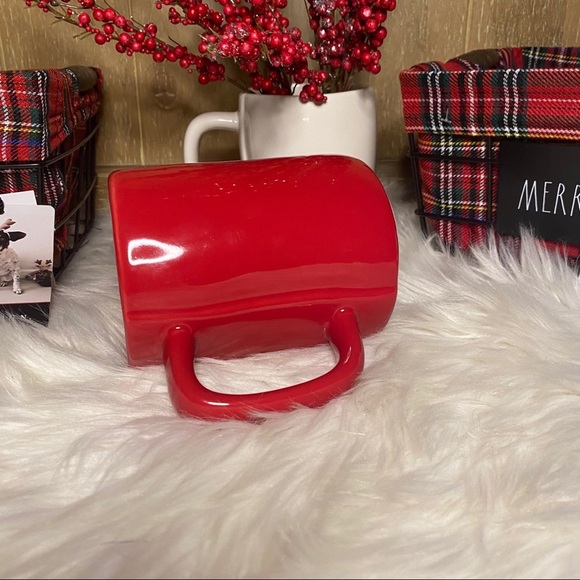 Rae Dunn NOEL holiday coffee mug - Picture 3 of 3